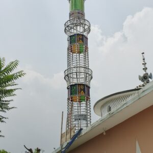 Customizable stainless-steel minarets (Minar) for mosques, featuring durable and elegant designs. offer lifetime guarantees on products. protected from Earthquake and Weather effects.